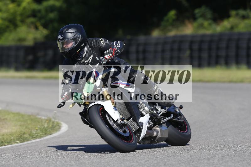 /Archiv-2024/56 10.08.2024 Plüss Moto Sport ADR/Einsteiger/34